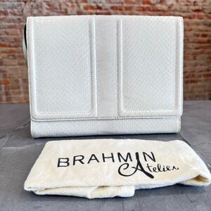 BRAHMIN Atelier Chatham Clutch Ivory Chatham #20/25
EUC